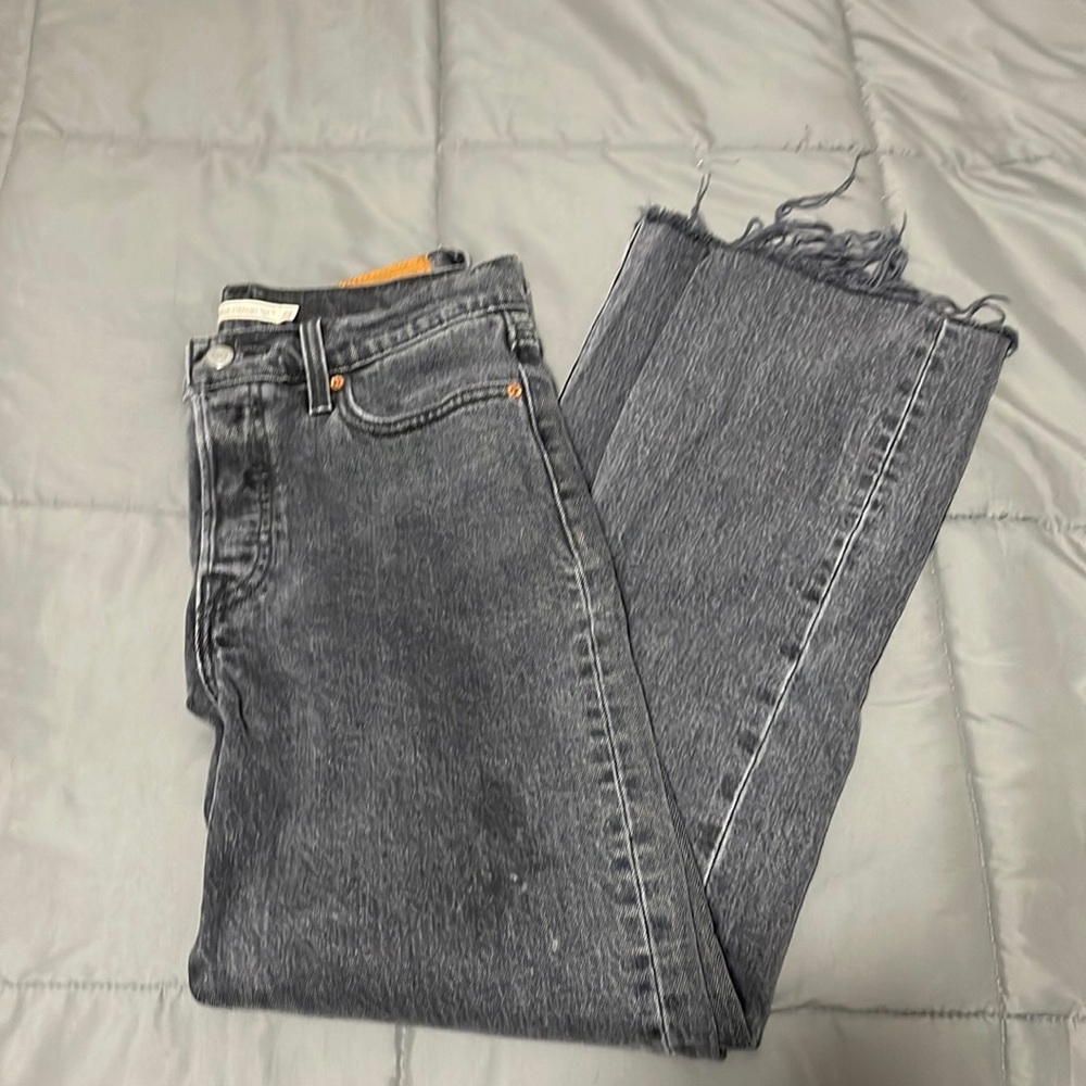 Levi’s dark grey jeans